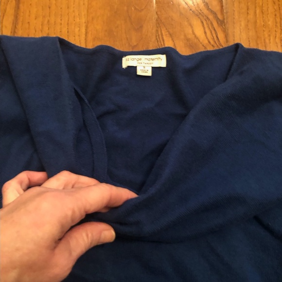 Sale: 5 for $10 - Liz Lange Maternity Ruched Sweater - Picture 4 of 5